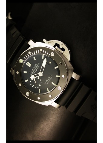 Panerai Luminor Submersible Titanium - Ultima Edición Reloj Réplica Escala 1:1