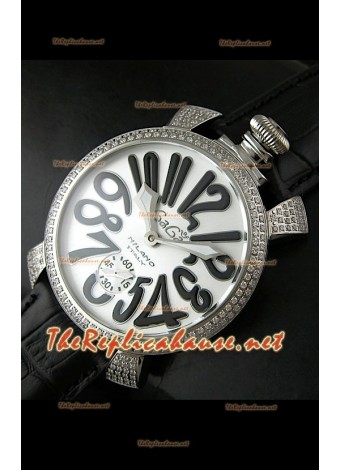 Reloj japonés GaGa Milano Manuale con esfera blanca y bisel de diamantes