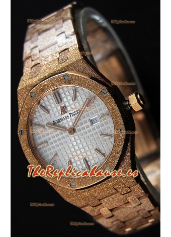 Audemars Piguet Royal Oak Frosted Réplica 1:1 de Cuarzo Suizo en Oro Rosado y Dial Blanco 33MM
