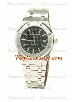 Audemars Piguet Royal Oak Reloj Suizo cen el dial Negro