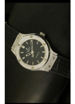 Hublot Classic Fusion 39MM Caja con Diamantes Incrustados 