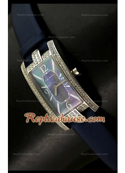 Harry Wenston Avenue C Reloj con Esfera Azul Perla 