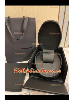 Réplica de caja de Richard Mille con documentos